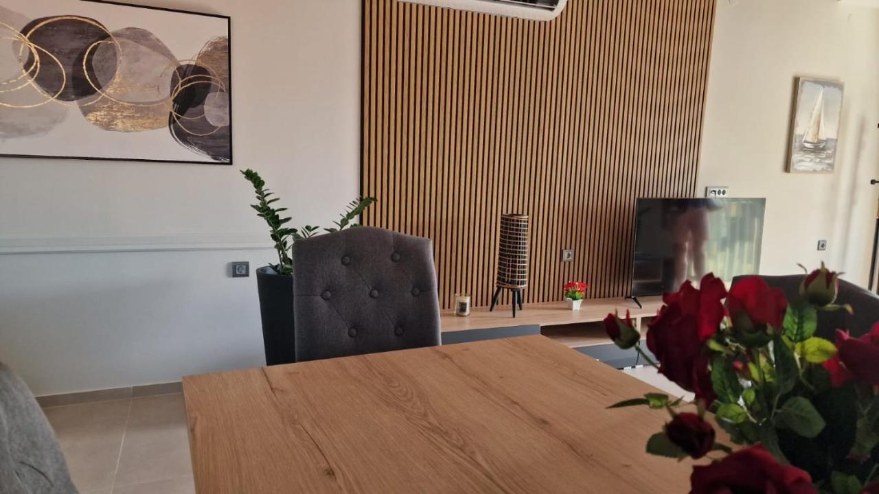 View On Scorpios - Ktena Apartment